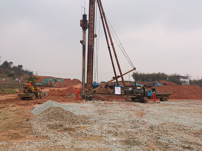 碎石桩,沉管碎石桩,碎石桩单价,碎石桩几多钱一米,四川碎石桩施工