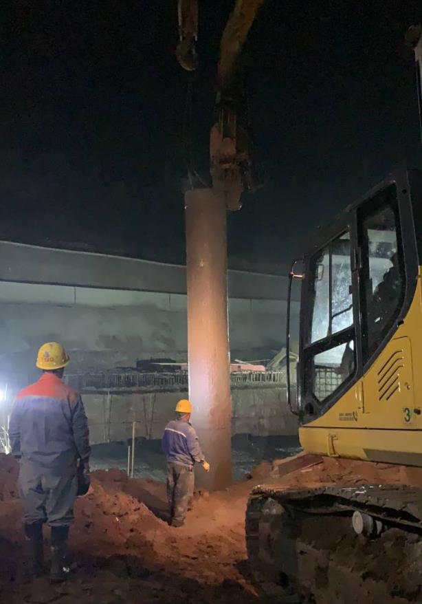 旋挖桩,钻孔贯注桩，桩基施工，桩根本